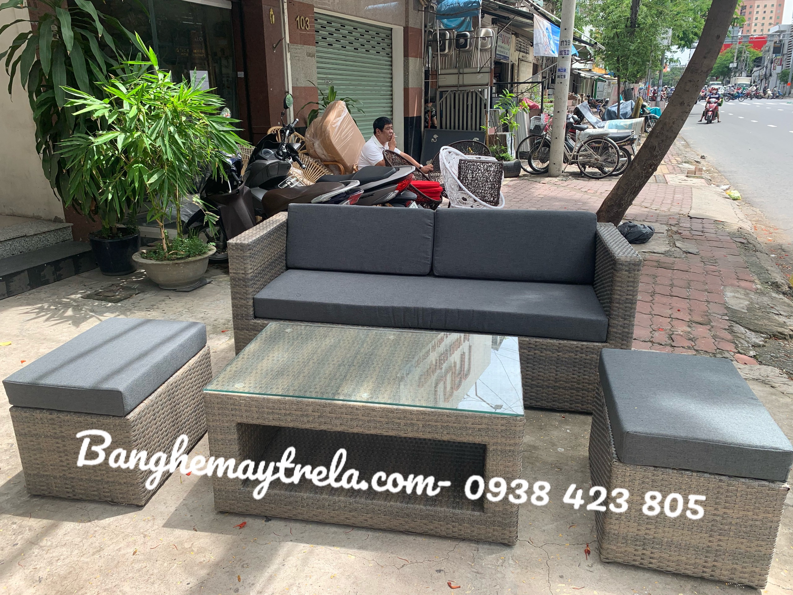 Bàn ghế sofa vuông mây nhựa